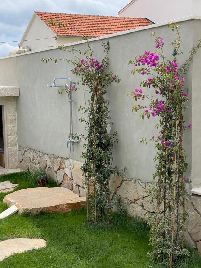 Villa Mediterra Garden & Pool 볼 외부 사진
